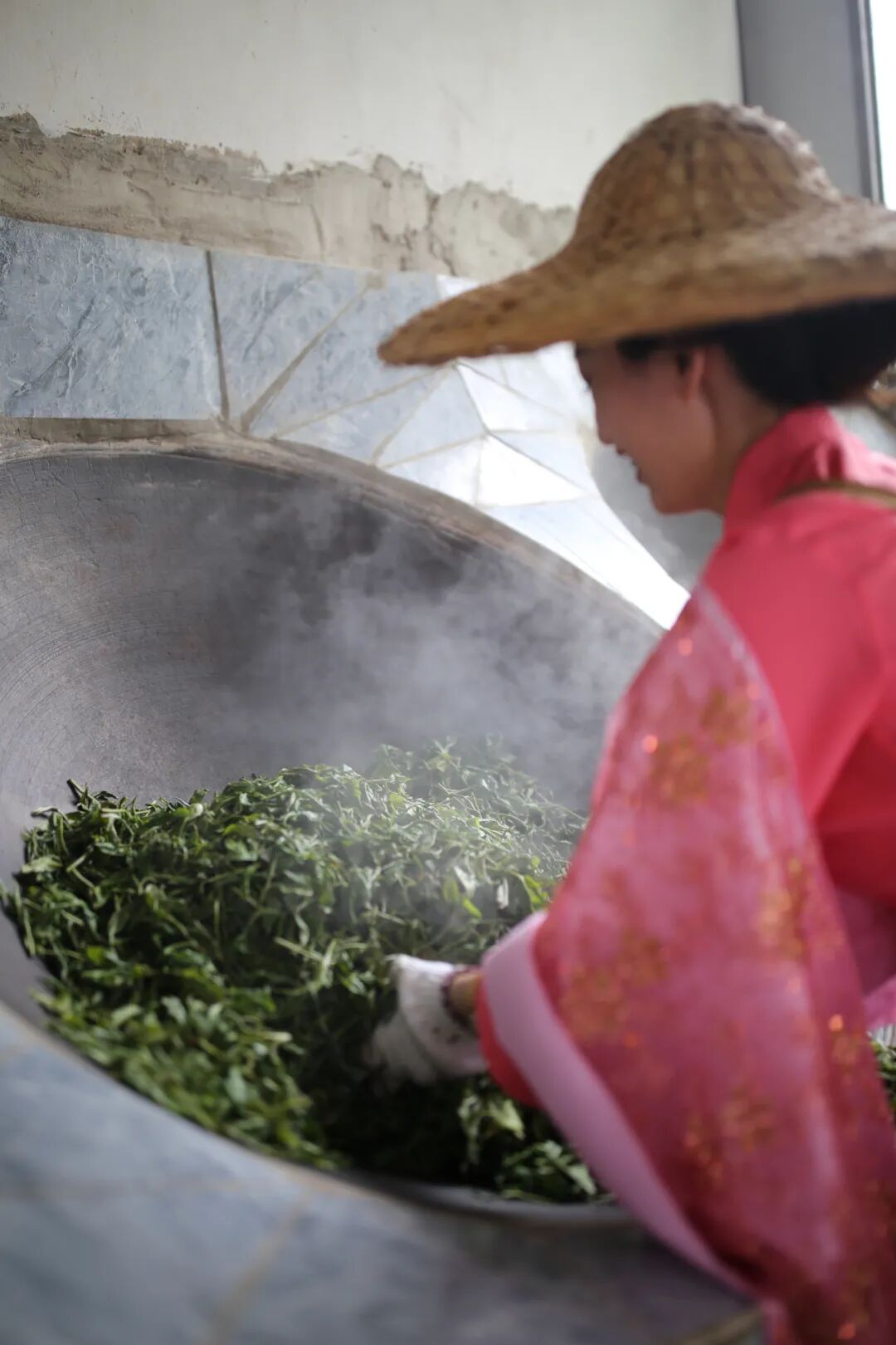 冰岛茶是什么？普洱茶皇后，高山古树茶核心特点