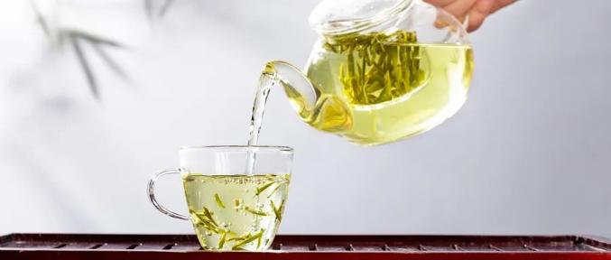 茶叶泡多久就不能喝了