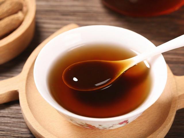 吃膏方喝茶的健康搭配与养生技巧