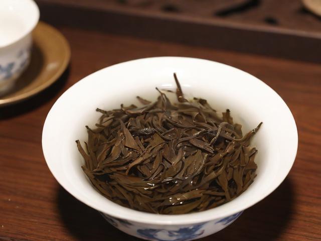 10大普洱名茶排名与选购指南:易武正山、班章生态茶等全面解析