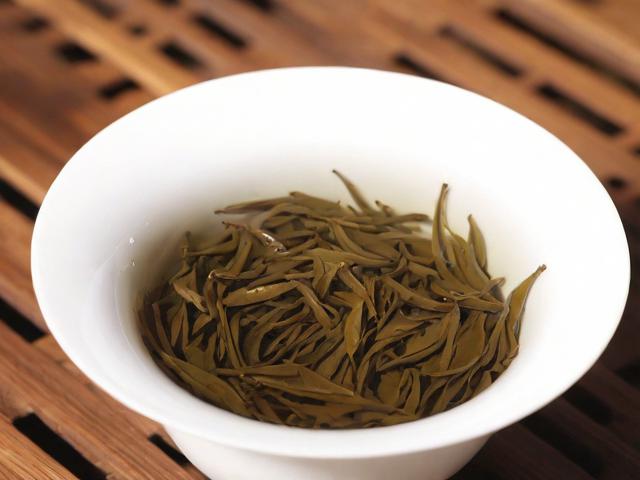 西双版纳勐海名茶大全：普洱茶、班章茶、冰岛茶等特色茶叶介绍