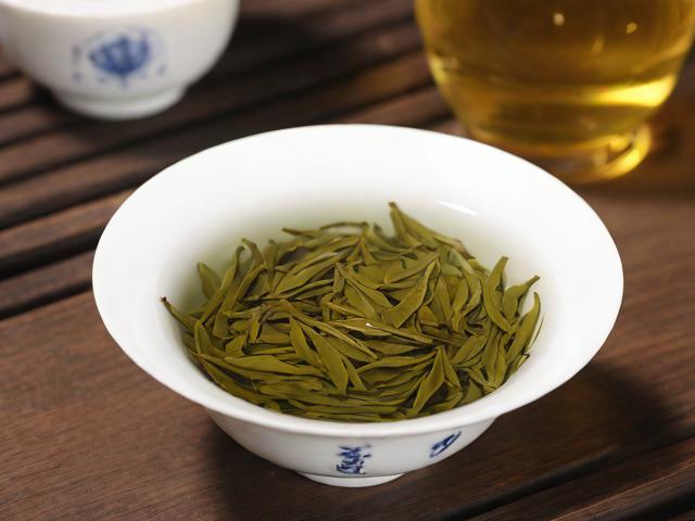 华南茶区的名茶有哪些：凤凰单枞、铁观音等详细介绍