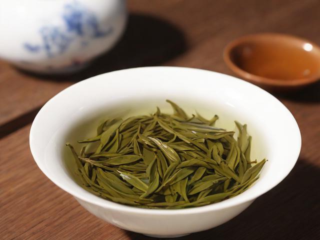 华南茶区的名茶有哪些:凤凰单枞、铁观音等详细介绍