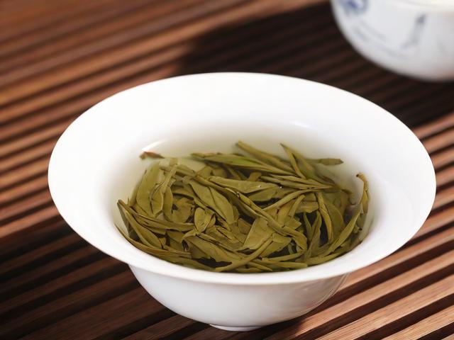 普洱市有什么名茶？全面解析普洱茶、老班章、冰岛茶等茶叶种类与品牌
