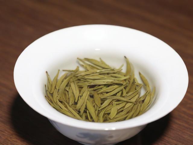 白毫银针十大名茶：品味中国茶文化的独特魅力与健康价值