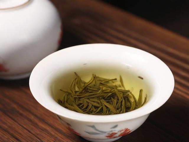 朝京名茶的历史文化与冲泡技巧，让你轻松品鉴顶级好茶