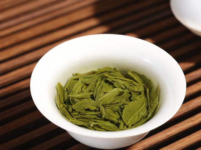 铁观音四大名茶：品鉴方法、选购技巧及文化魅力全面解析