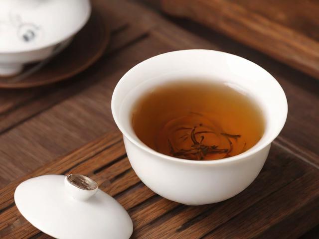 10种名茶的功效与品鉴技巧，让你成为茶文化专家