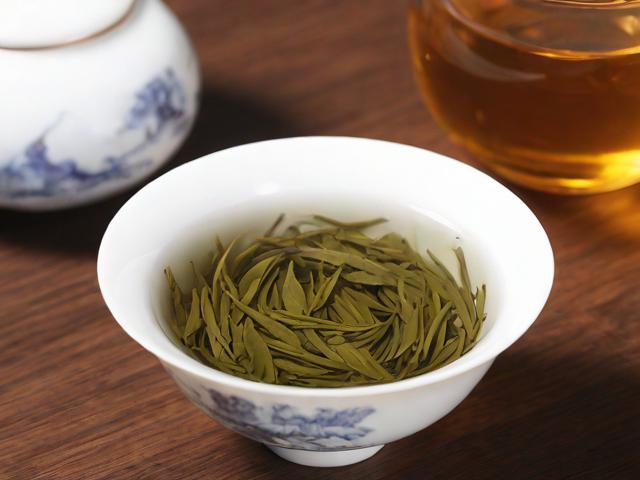 庐山名茶的文化价值与品鉴技巧，了解历史渊源及健康益处