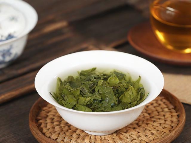 十大名茶有铁观音吗？深入解析铁观音的历史地位与文化价值