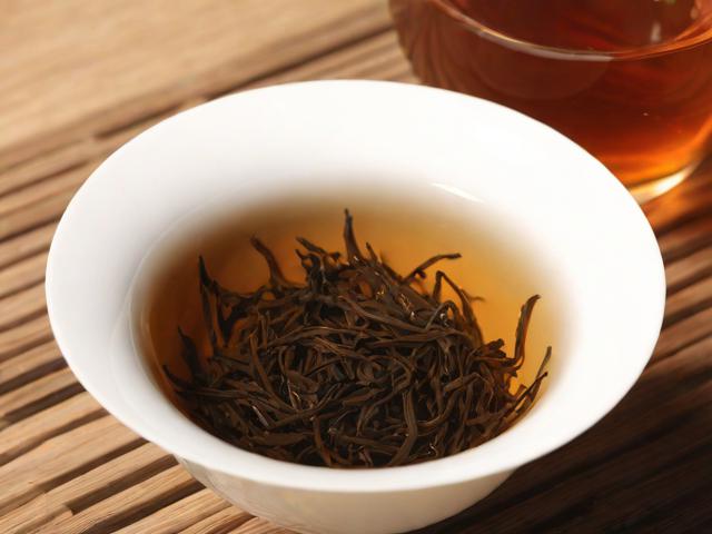 红茶中的名茶：品鉴技巧与选购指南，领略全球顶级红茶的魅力