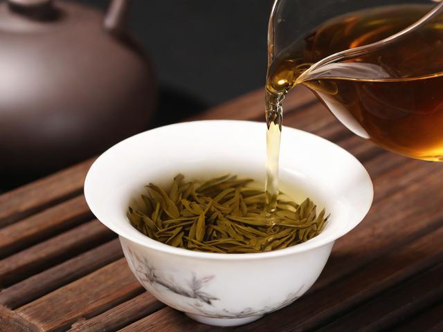 德兴名茶的历史文化与品鉴技巧，领略中国茶文化的独特魅力