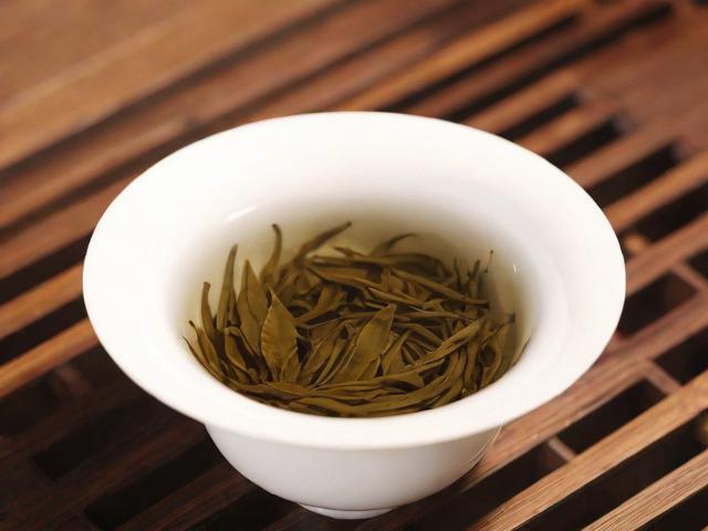 中国九大名茶的文化底蕴与品鉴技巧,带你领略茶中瑰宝的魅力