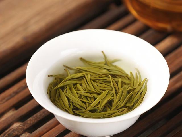 古树茗茶的价格分析及挑选指南，让你轻松选对好茶