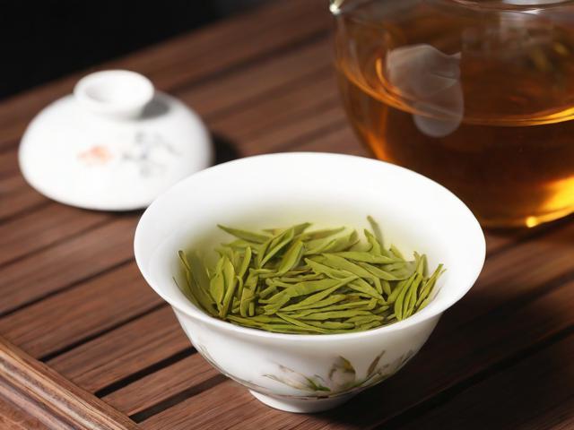 北方有什么名茶：日照绿茶、雾灵翠芽、汾州红茶的风味与文化
