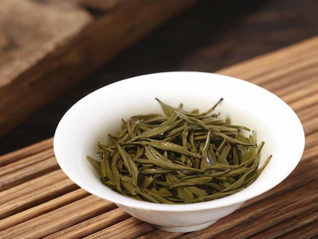 哀牢山千年古树茶的功效与选购技巧,品味自然馈赠的健康佳饮