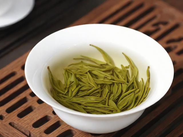 黄芽茶叶是名茶：产地、工艺与品鉴全解析