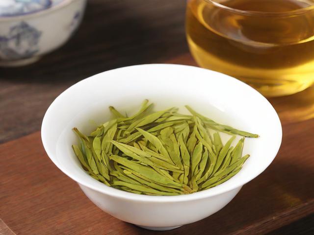 黄山四大名茶:毛峰、猴魁、黄芽与红茶的文化底蕴与品鉴技巧