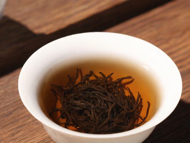 红茶有哪些名茶？全面解析国内外经典红茶及选购技巧
