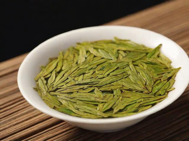 历史名茶的文化传承与现代保护:从西湖龙井到普洱茶的深度解析