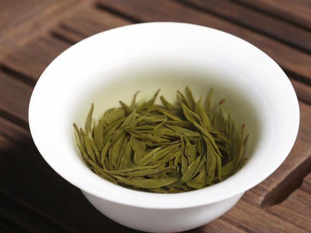 广西三大名茶是什么茶？六堡茶、桂平西山茶和凌云白毫茶的特色解析