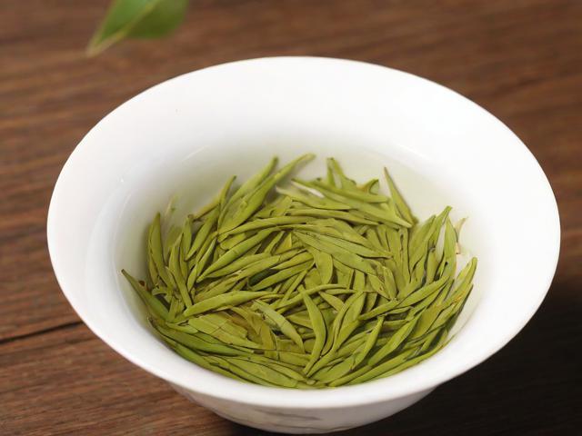 汉中名茶有哪些?全面解析汉中仙毫、宁强雀舌等茶叶功效与选择方法
