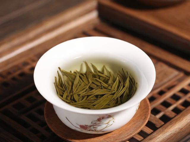 江西盛产的名茶是哪些?深入了解江西茶叶的历史与文化