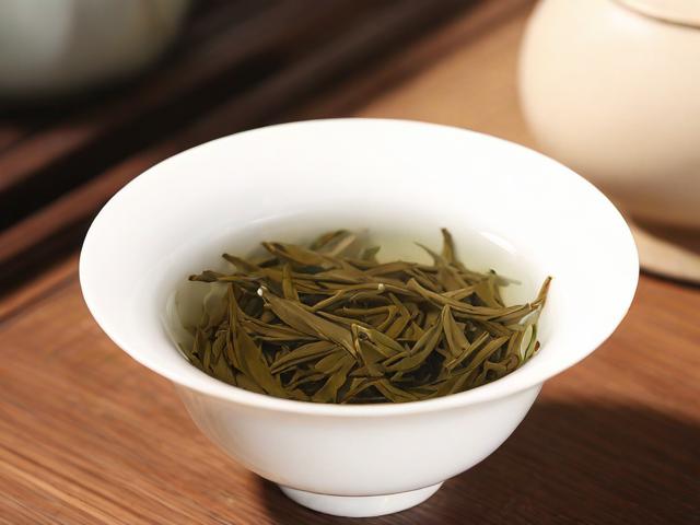 陋室茗茶价格解析:如何挑选高性价比茶叶