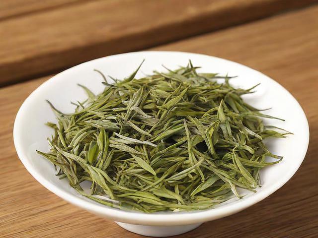 野生古树紫芽茶的营养价值与鉴别技巧，让你喝得更健康