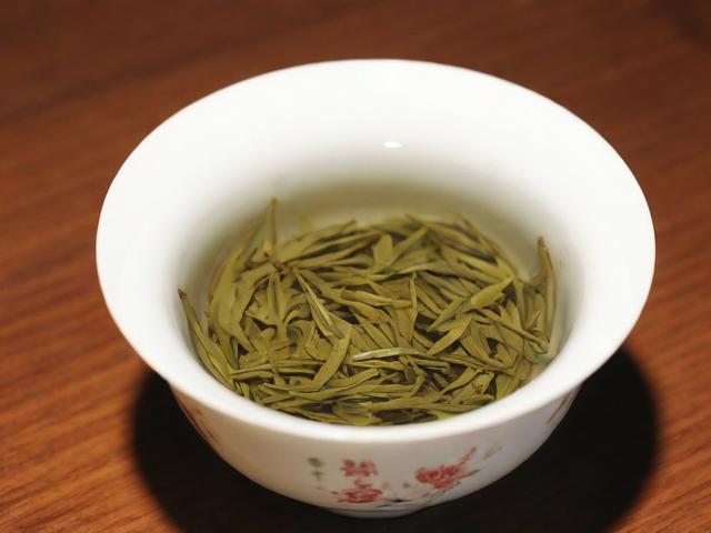 2006班章生态古树茶的品鉴与收藏价值分析