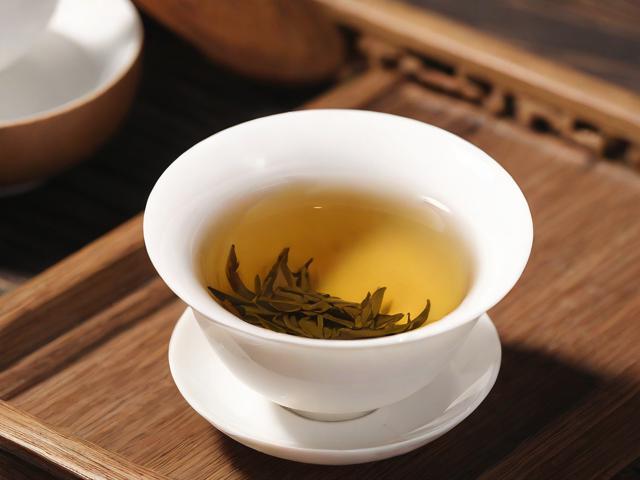 中国十大名茶及各类茶叶的功效详解 | 茶叶有哪些名茶推荐