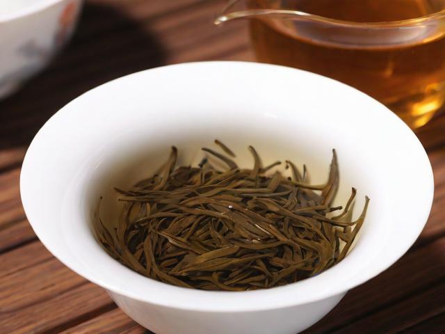 冰岛属于什么茶类：全面解析冰岛茶的文化价值与市场地位