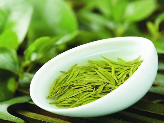 中国绿茶的名茶有哪些及其选购与储存技巧