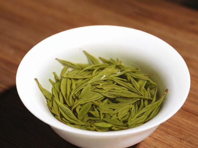 峨眉山茗茶的功效与选购技巧，助你轻松鉴别正宗好茶