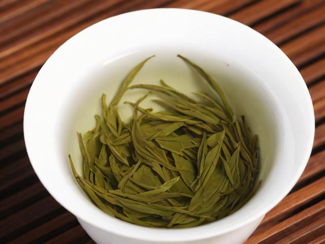 世界名茶有哪几种:全面解析绿茶、红茶、乌龙茶等各类茶叶的特点与功效
