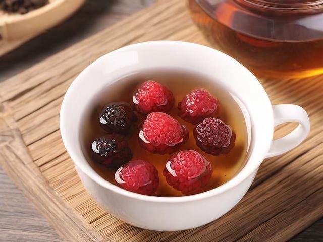 莓茶的煮茶温度是多少?掌握最佳温度范围,轻松泡出完美莓茶