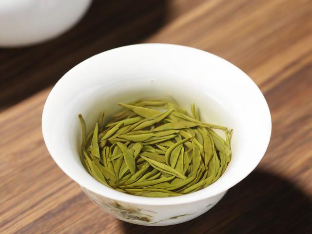 峨眉山景芽茶叶的功效与选购技巧，品味千年茶文化
