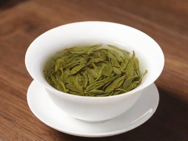 福建哪些名茶值得品尝？全面解析铁观音、武夷岩茶与白茶的冲泡技巧