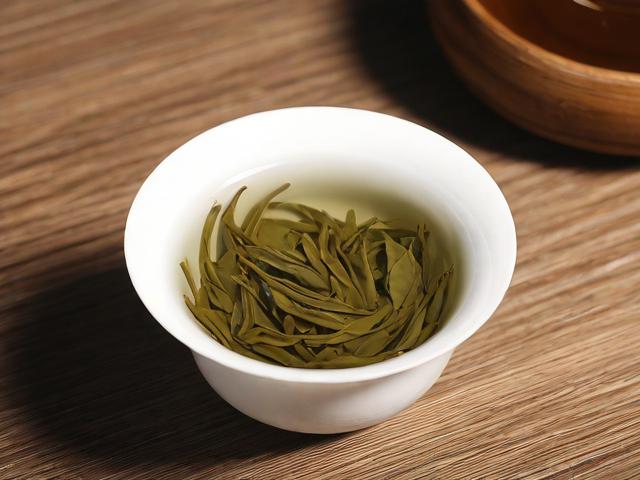 中国茶叶十大名茶的历史、功效与产地解析