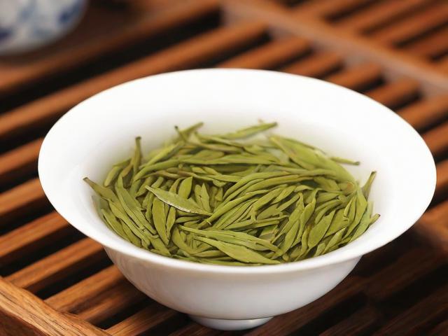 广西有哪些名茶：西山茶、凌云白毫茶、六堡茶等特色茶叶介绍