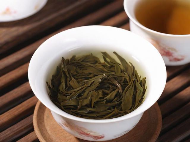 福建十大名茶都有哪些啊？全面解析武夷岩茶、铁观音等名茶特点