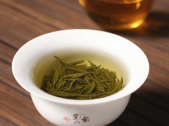 茶坊有哪些茶:全面了解绿茶、红茶、乌龙茶和普洱茶的分类与功效