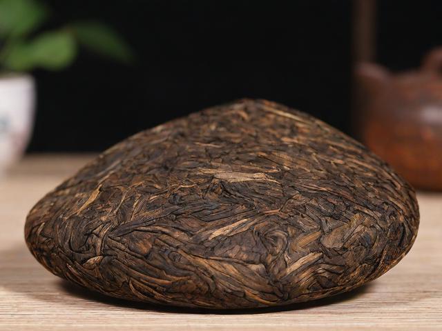 沉香奇楠茶价格解析：不同等级与选购技巧全攻略