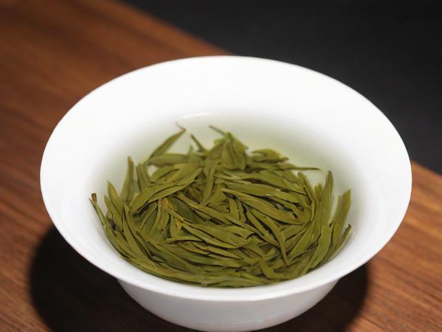 江西名茶有哪些：品味庐山云雾茶与宁红茶的独特魅力