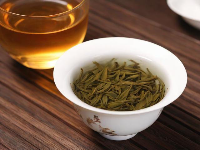 云南四大名茶的文化价值与品鉴技巧,让你轻松成为茶叶行家