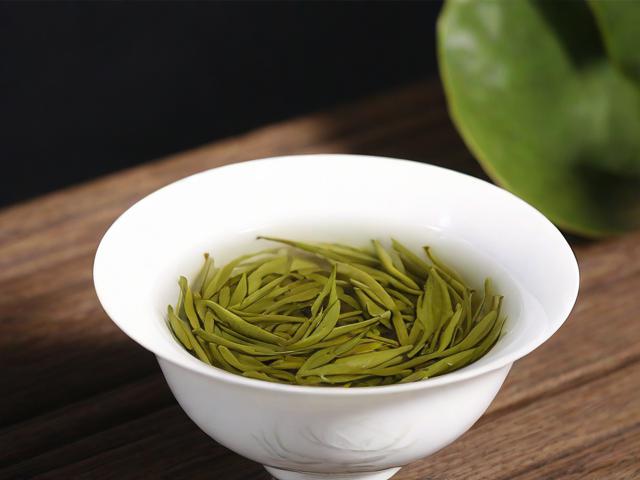 广西的茶叶有哪些名茶:全面解析桂平西山茶、凌云白毫茶等特色茶叶