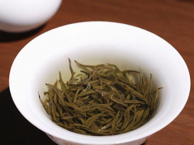 广东茶叶有哪些名茶?凤凰单丛、英德红茶等广东特色茶叶大揭秘