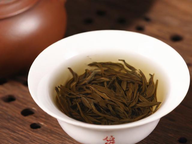 红羽茶叶价格解析：产地、品牌与功效全面分析