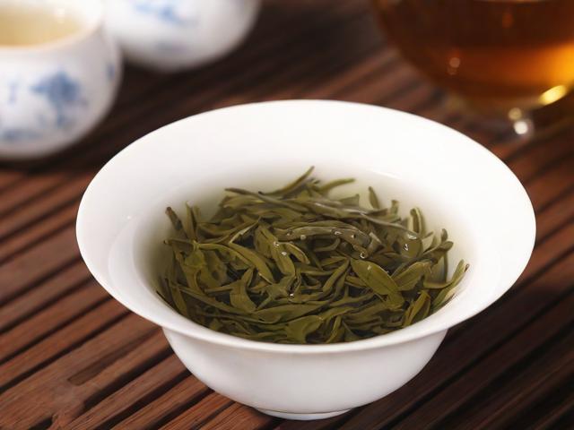 福建名茶有哪些品种_大红袍铁观音白毫银针等茶叶详细介绍