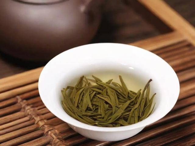 江西十大名茶排行榜:品味赣鄱大地的茶叶瑰宝